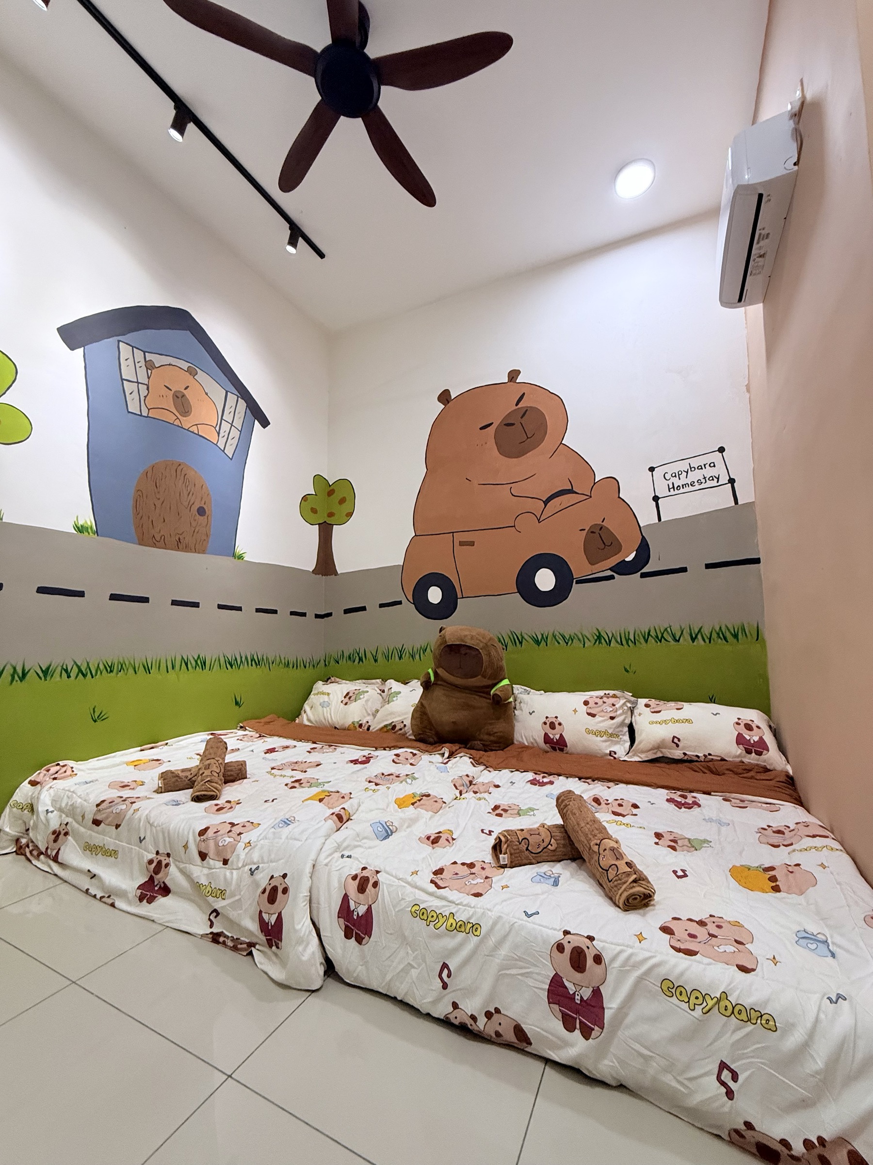 Capybara House photo 8